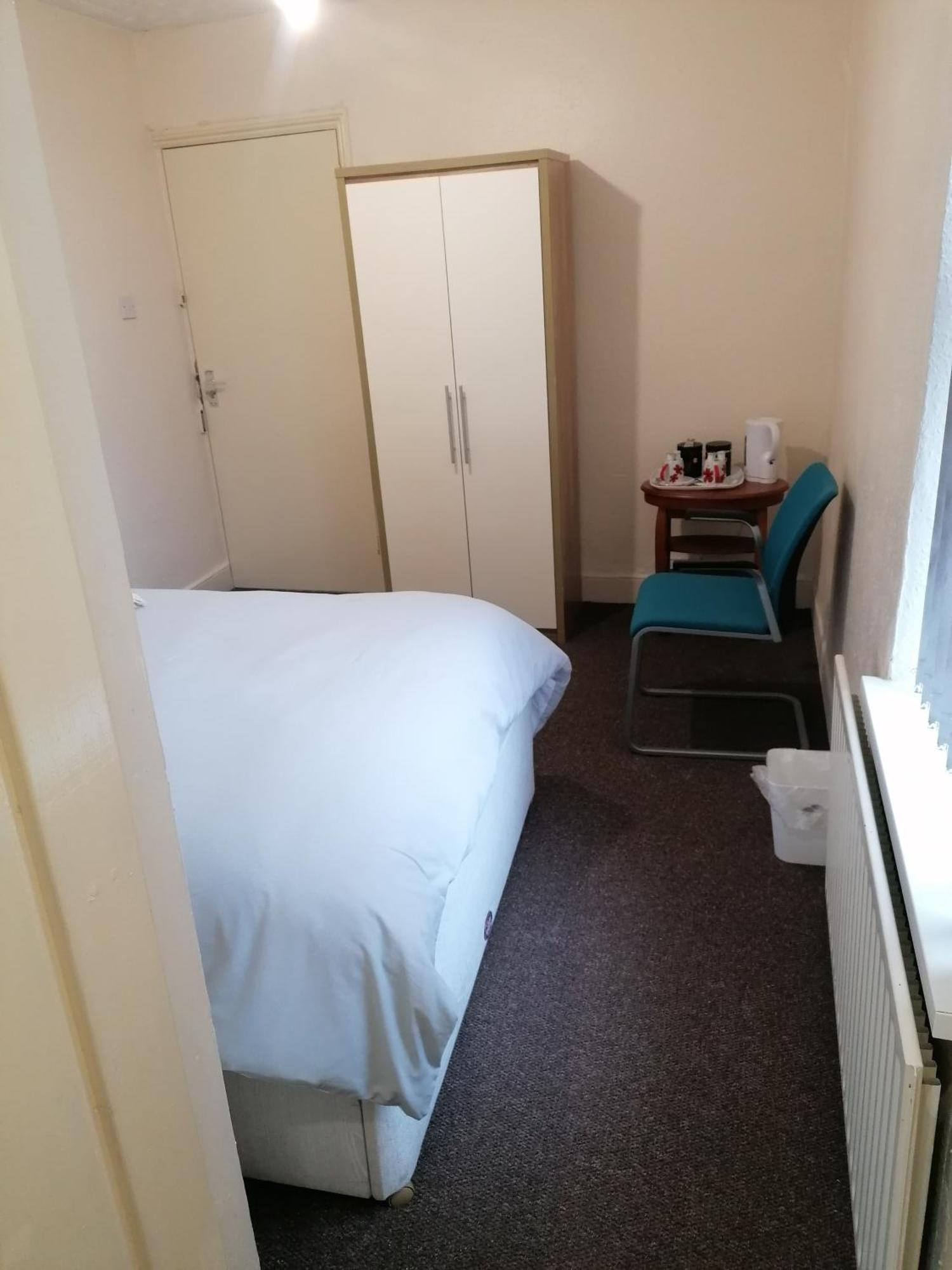 Hygis Home Of Relaxations Stoke-on-Trent Eksteriør bilde
