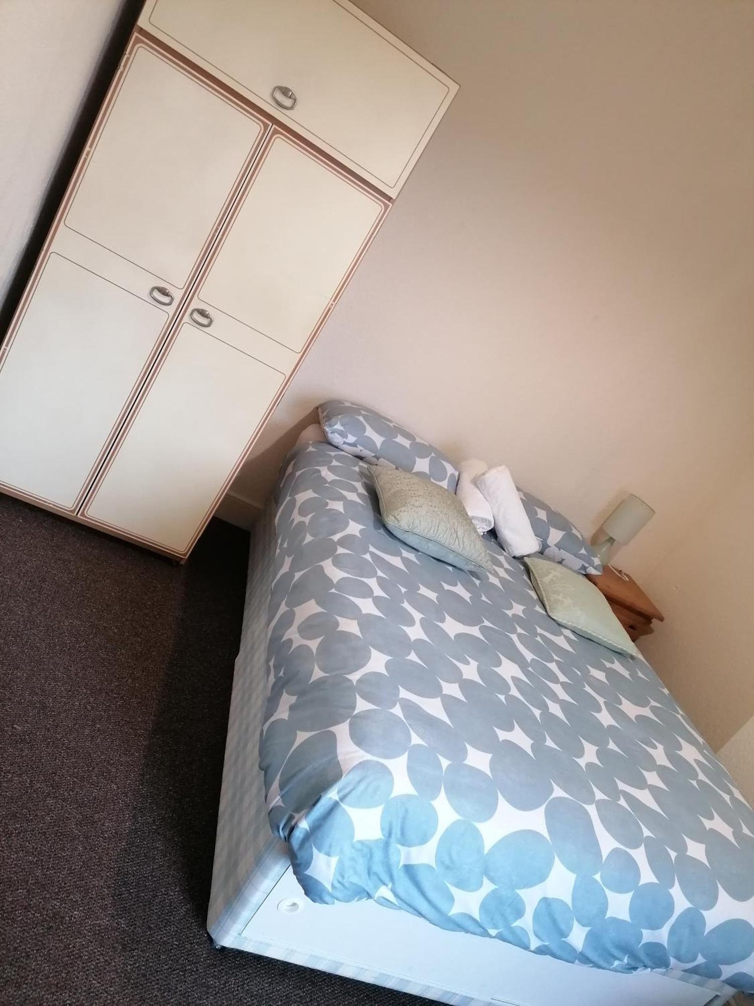 Hygis Home Of Relaxations Stoke-on-Trent Eksteriør bilde