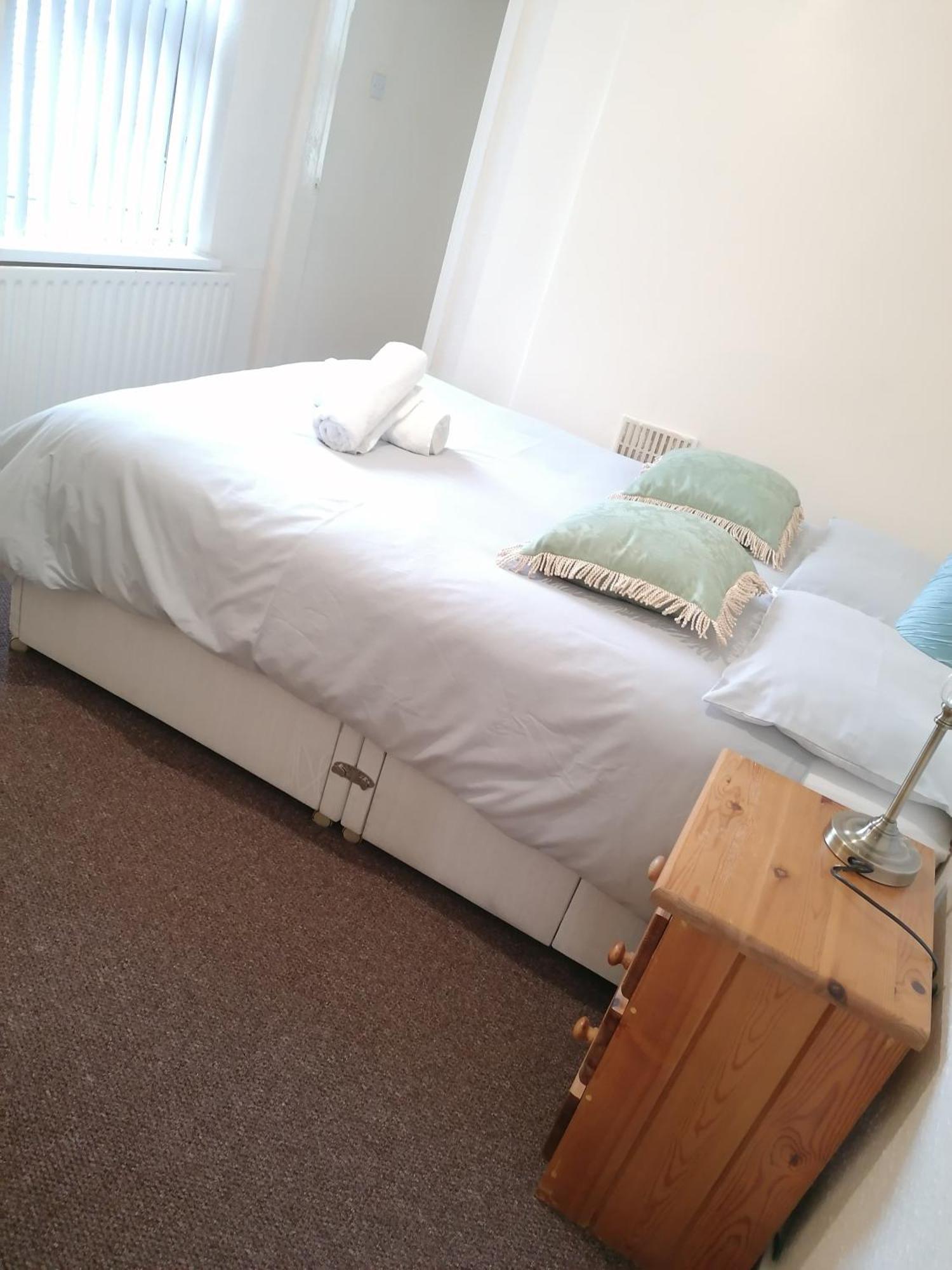 Hygis Home Of Relaxations Stoke-on-Trent Eksteriør bilde